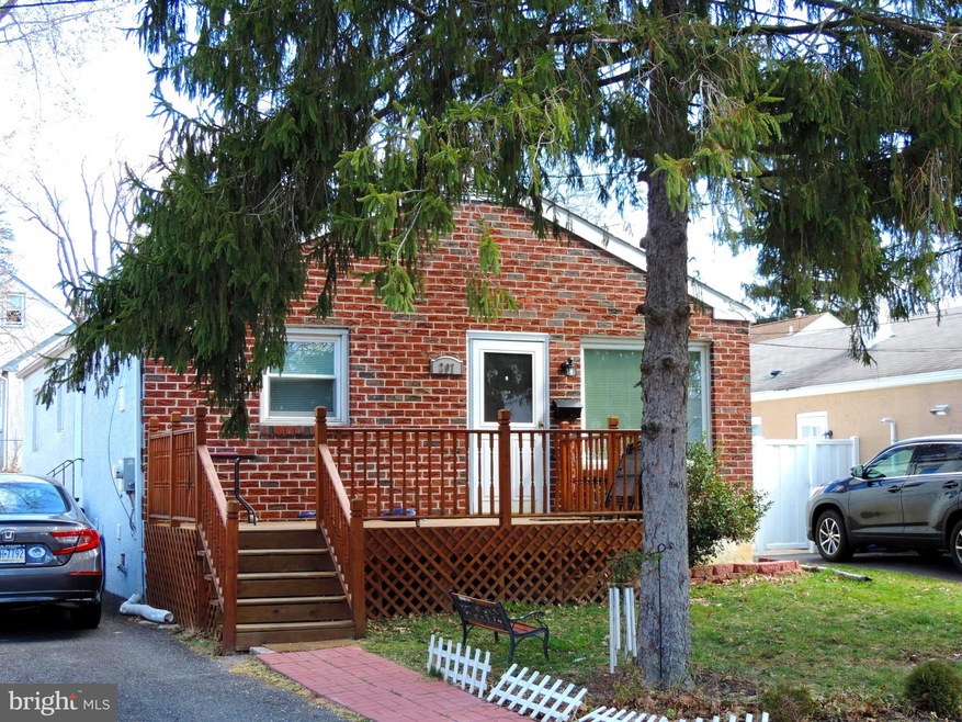 207 Cedar Rd, Wallingford, PA 19086 - photo 1