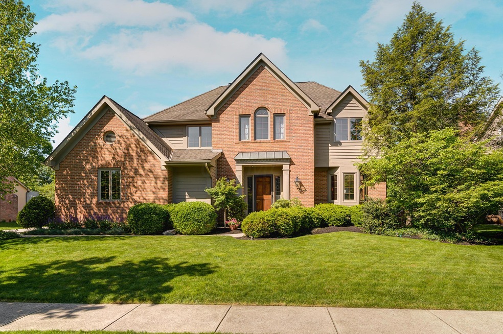 Welcome home to 6895 Linbrook Blvd!