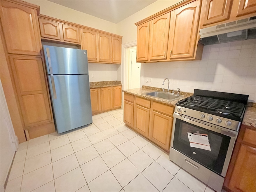 For Rent $2,850/month