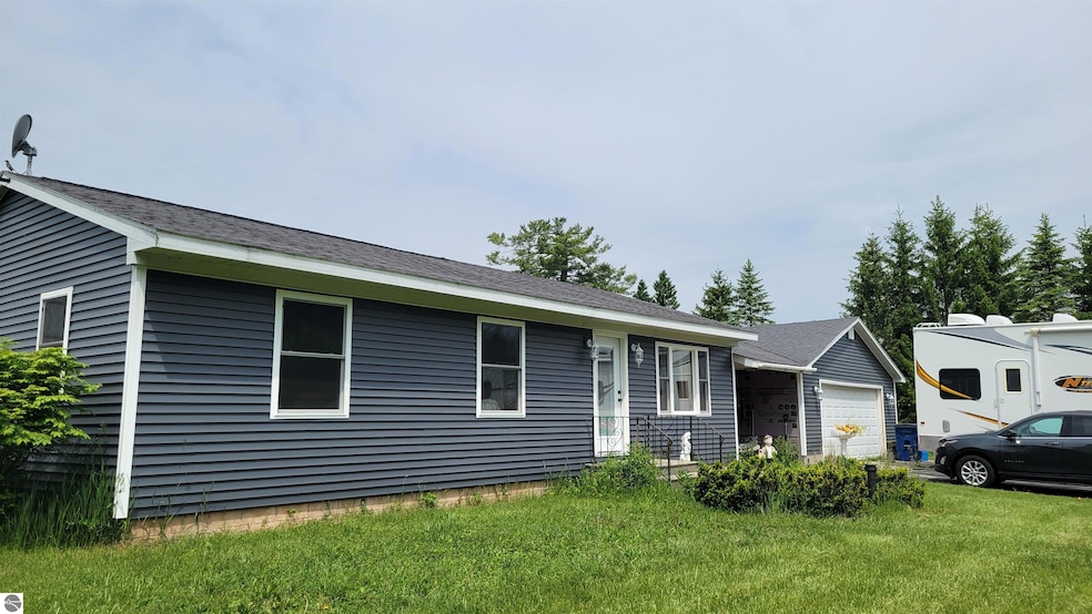 2012 S F 41, Mikado, MI 48745 - photo 1