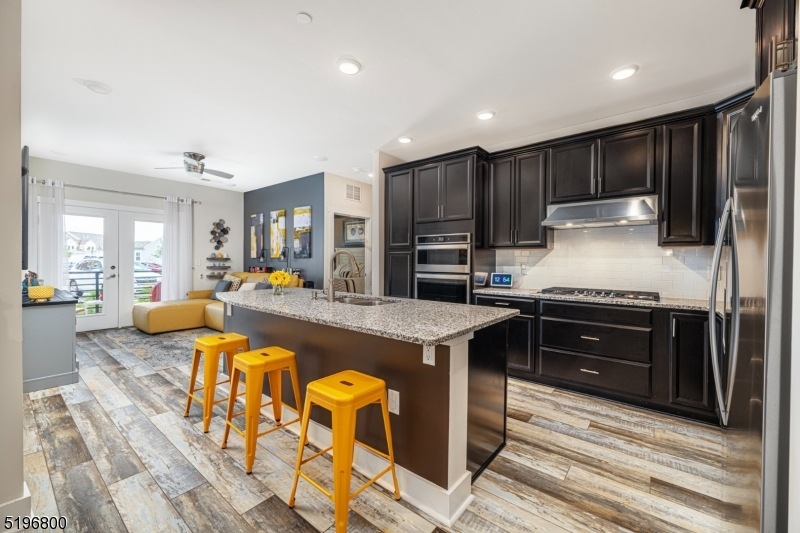 1 Vanderbilt Blvd unit 108, Florham Park, NJ 07932 - photo 1