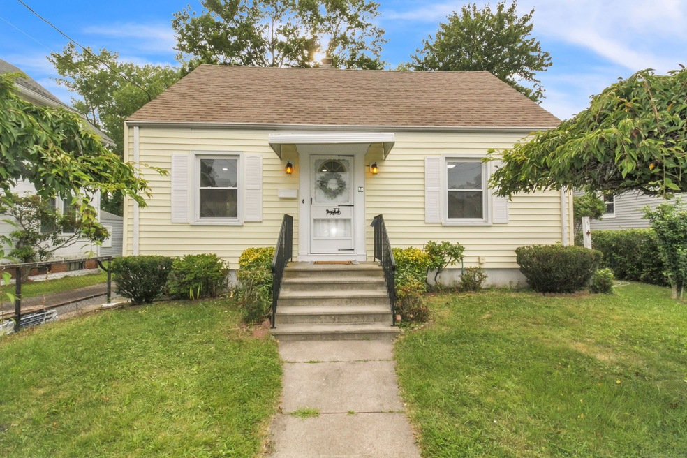 90 Woodward Ave, New Haven, CT 06512 - photo 1