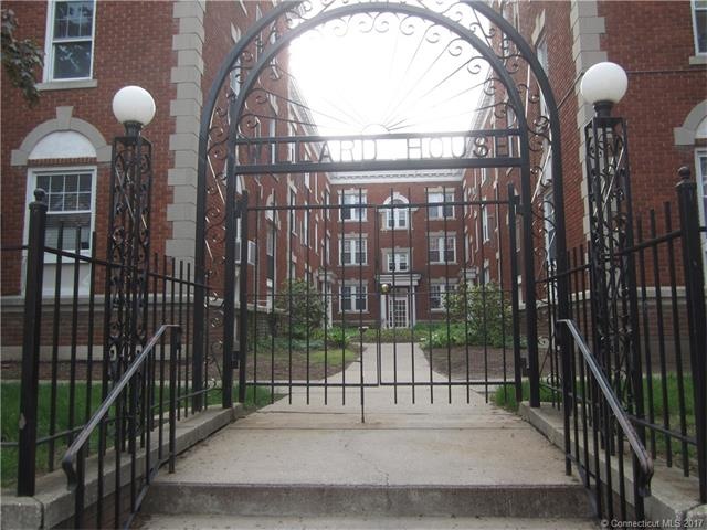 Front Entry Gate from Willard Street