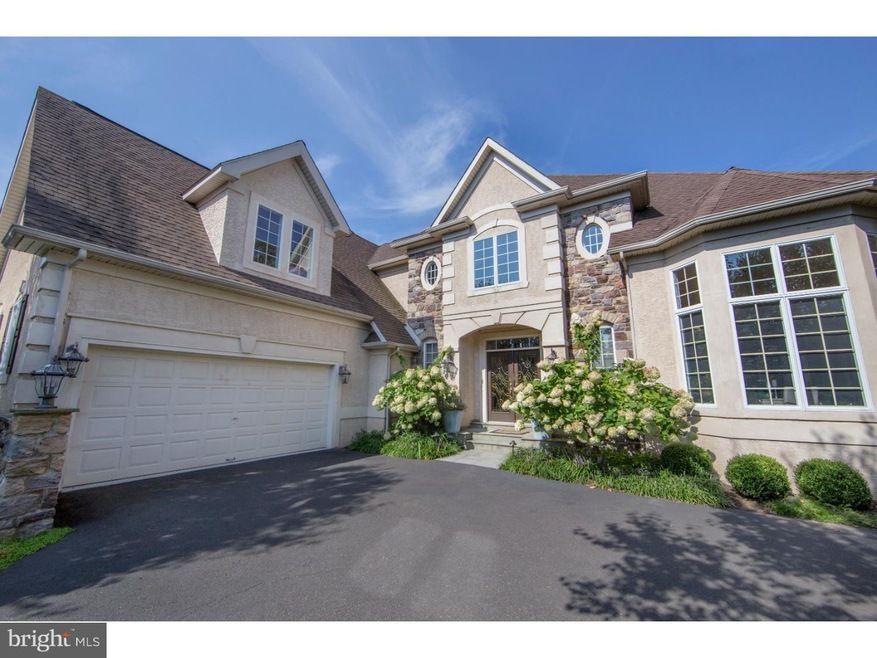 305 Lyon Cir, Doylestown, PA 18902 - photo 1