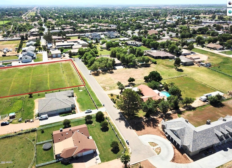 E. Vaughn Ave.