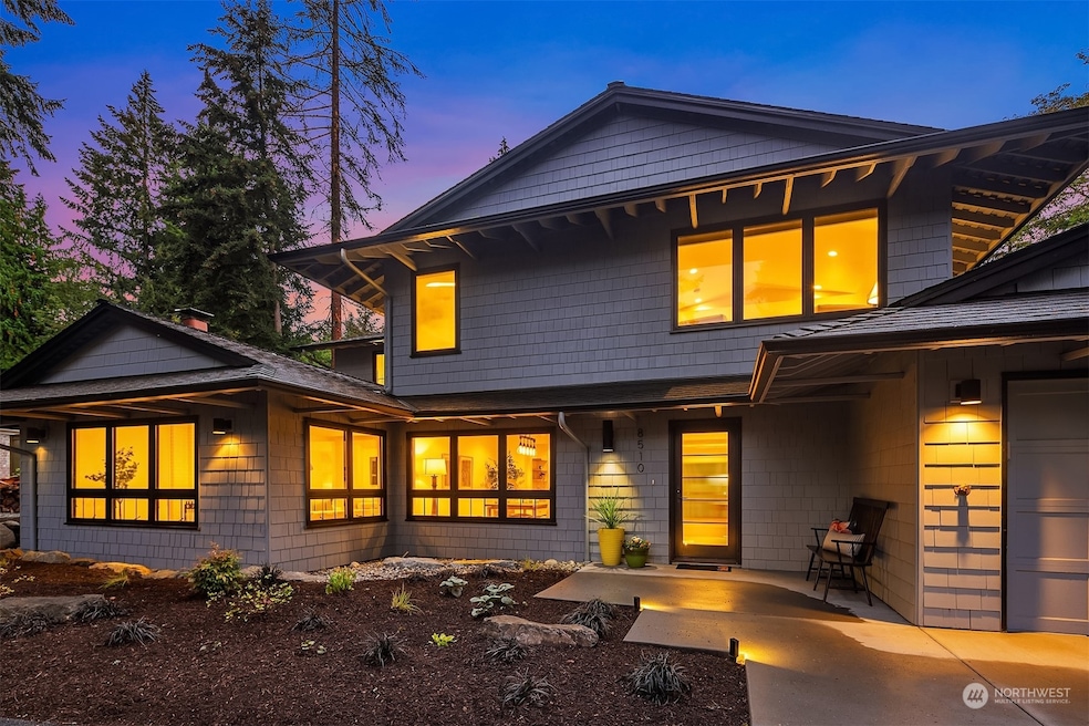 8510 SE 82nd St, Mercer Island, WA 98040 - photo 1