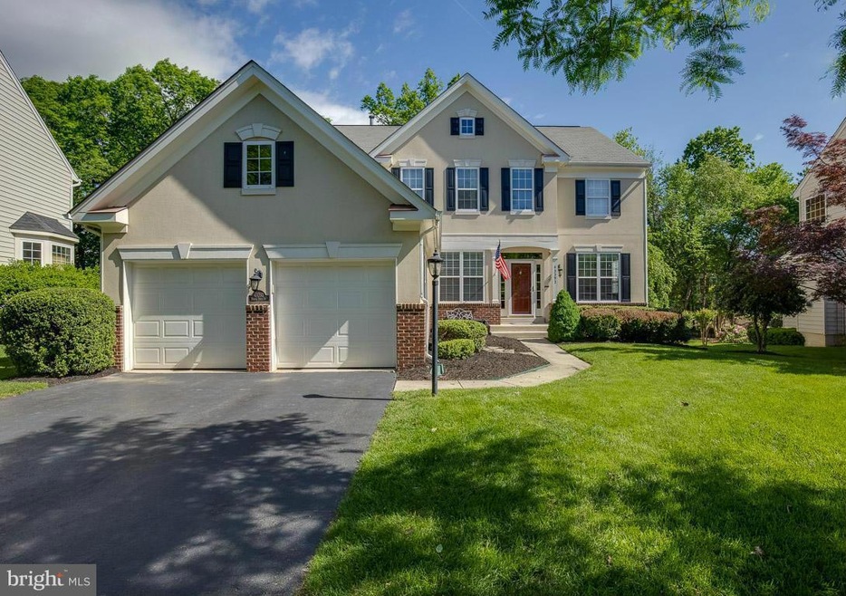 43392 Burke Dale St, Chantilly, VA 20152 - photo 1