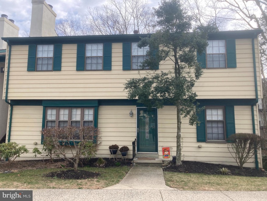 8 Oliver Wolcott Bldg, Blackwood, NJ 08012 - photo 1