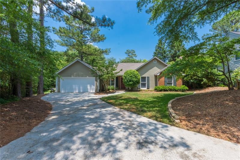 155 Twinspur Close, Roswell, GA 30076 - photo 1