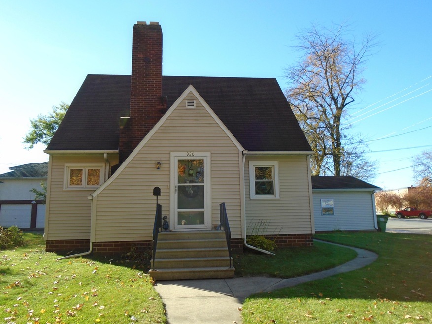 920 5th Street
