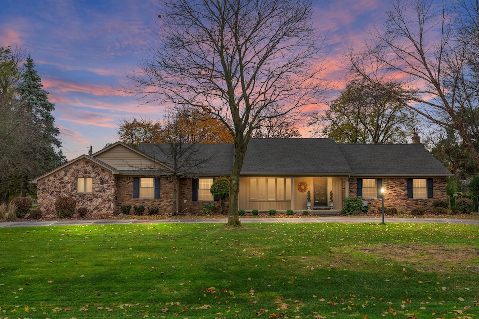 Sold $585,000 • Co-Listing Agent