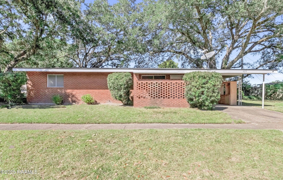 425 Normandy Rd, Lafayette, LA 70503 - photo 1