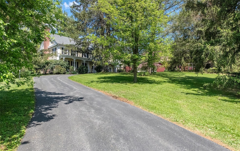 Sold $905,000 • Co-Listing Agent