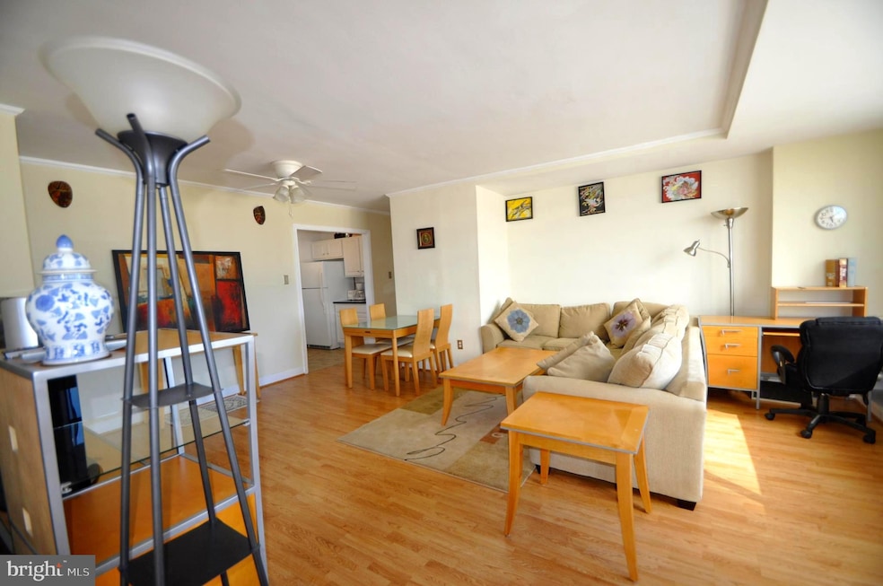 1121 Arlington Blvd unit 818, Arlington, VA 22209 - photo 1