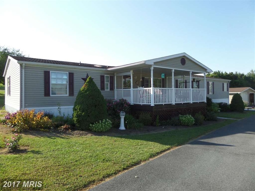 312 Runnymeade Rd, Bunker Hill, WV 25413 - photo 1