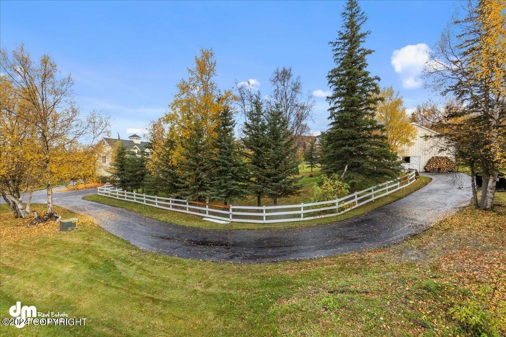61-Exterior Barn-DW-9604