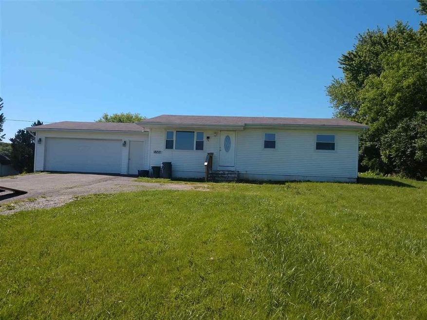 8215 Lahring Rd, Gaines, MI 48436 - photo 1