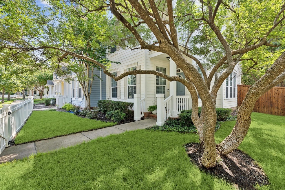 6136 Crescent St, North Richland Hills, TX 76180 - photo 1