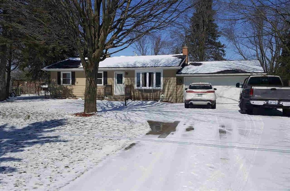 10462 Miller Rd, Swartz Creek, MI 48473 - photo 1