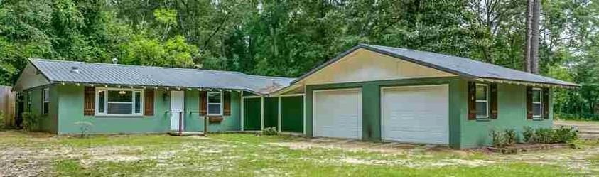 8640 Eight Mile Creek Rd, Pensacola, FL 32526 - photo 1