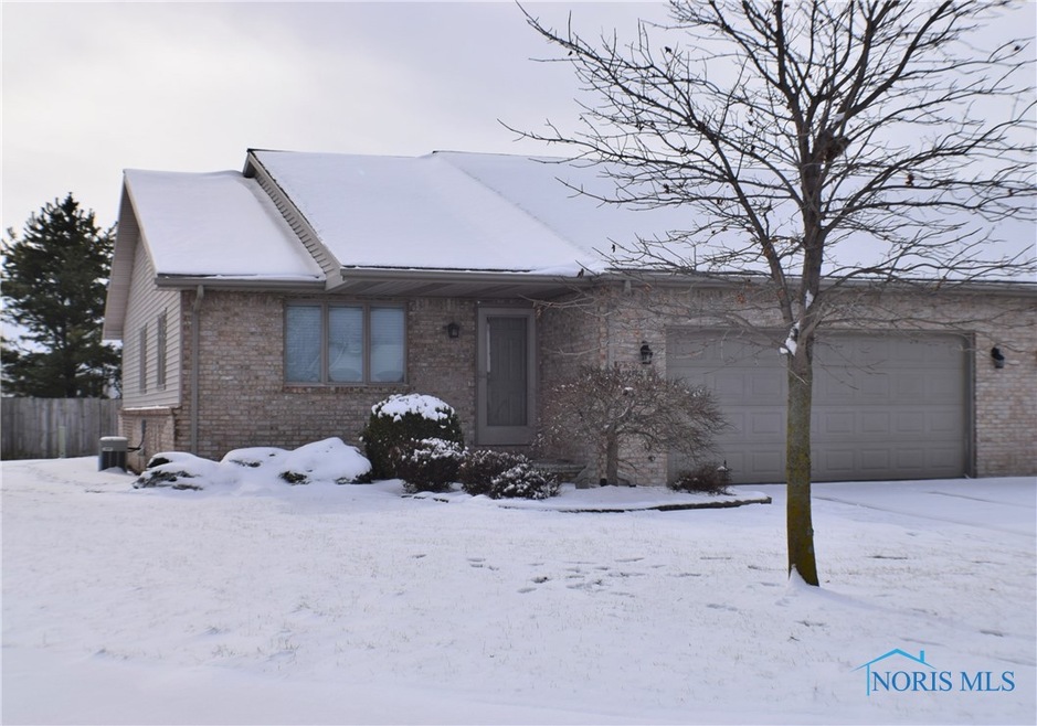 1104 Erie Ct unit 1104, Woodville, OH 43469 - photo 1