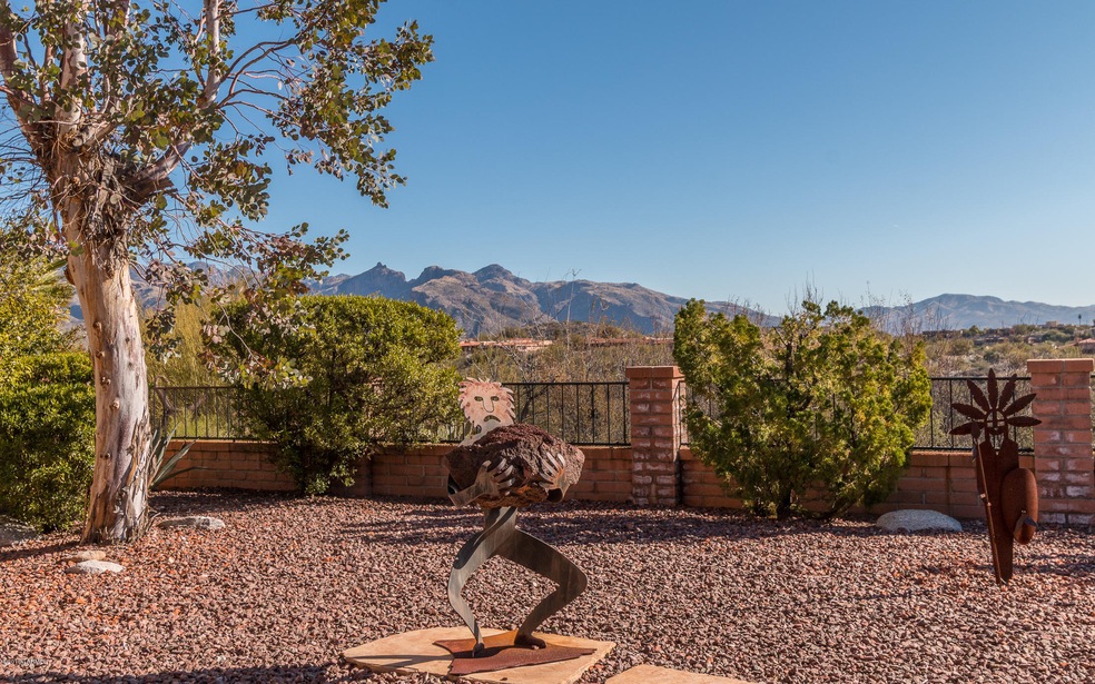 Spacious yard w/ expansive views