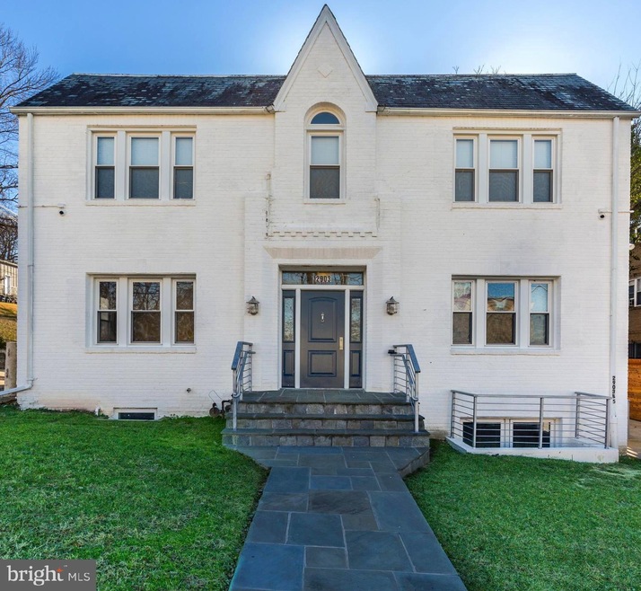 2903 R St SE unit 3B, Washington, DC 20020 - photo 1