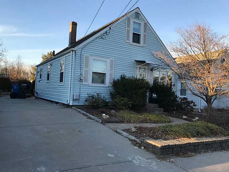 Exterior Front. Vinyl sided, young roof, replaceme