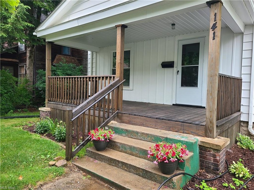 141 E Elm St, Kent, OH 44240 rental is a 3 to 4 be
