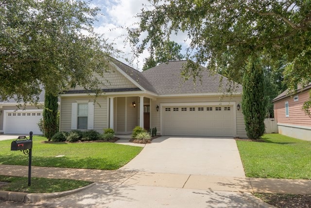 128 Lilac Ln, Dothan, AL 36305 - photo 1