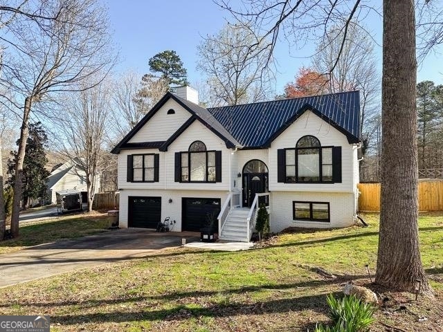 5611 Pipsissewa Dr, Flowery Branch, GA 30542 - photo 1