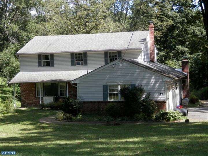 57 Cambridge Dr, Glen Mills, PA 19342 - photo 1