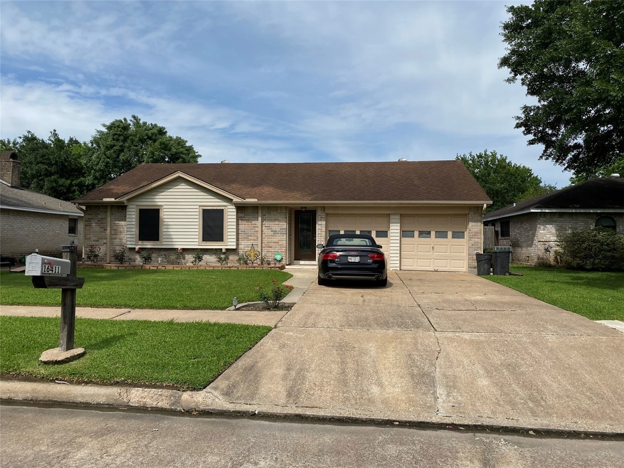 16411 Forest Bend Ave, Friendswood, TX 77546 - photo 1