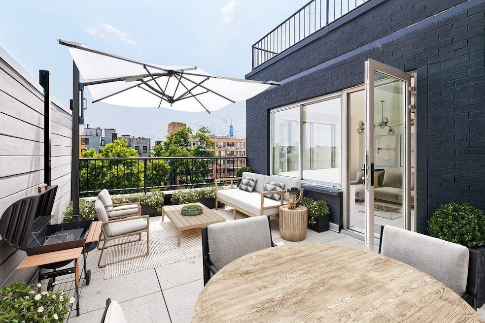 For Sale $1,295,000 • Co-Listing Agent