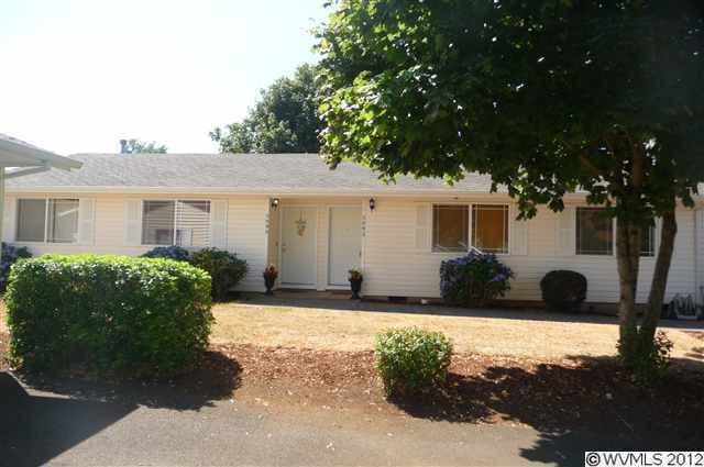 5090 Skyline Village Loop S unit 5092, Salem, OR 97306 - photo 1