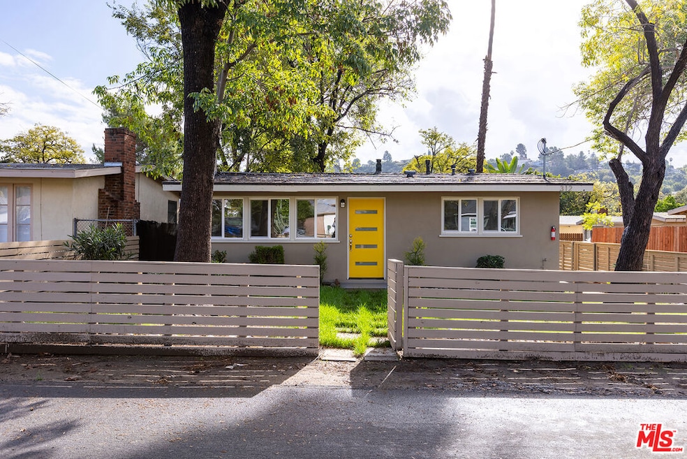 312 Chestnut Ave, Los Angeles, CA 90042 - photo 1