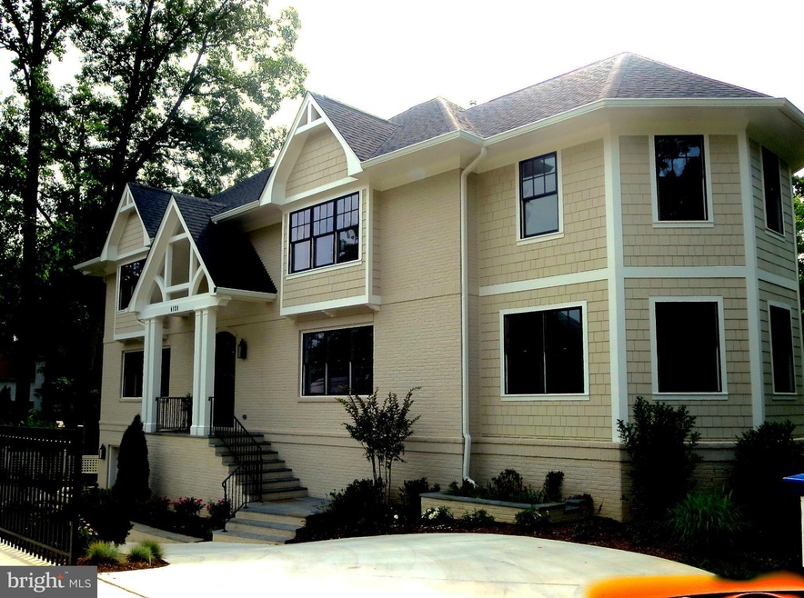 6128 Williamsburg Blvd, Arlington, VA 22207 - photo 1