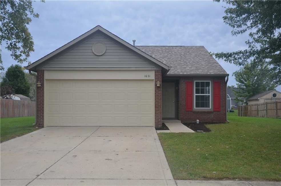 1631 Turning Leaf Dr, Franklin, IN 46131 - photo 1