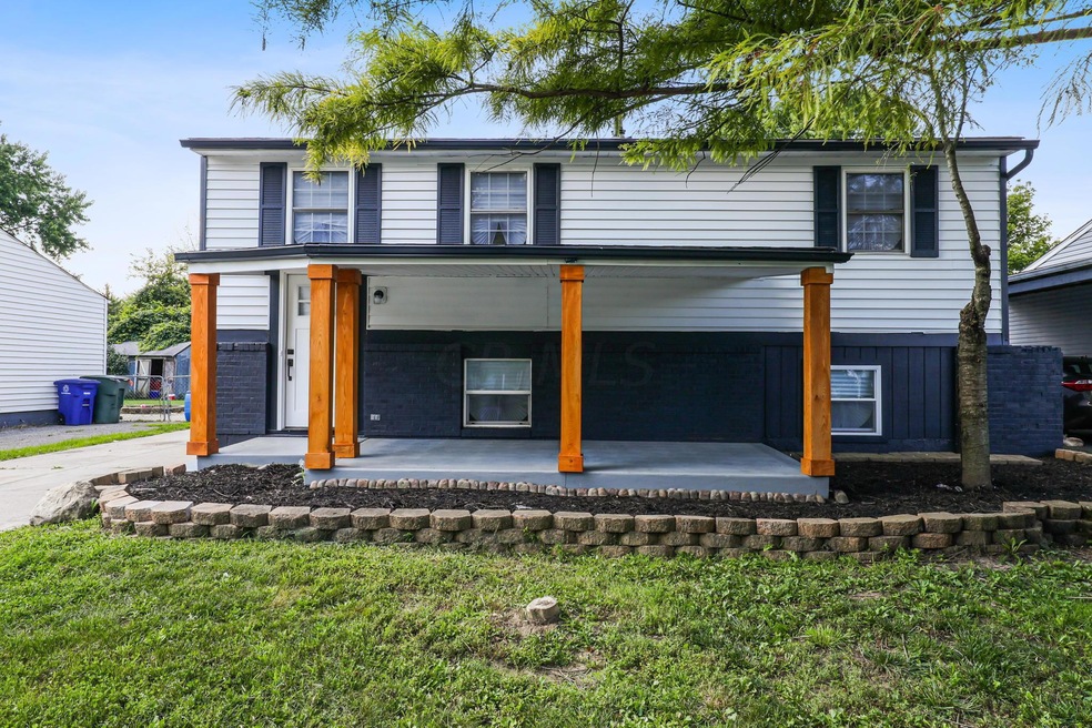 Welcome Home-3695 Hollowcrest Ave!