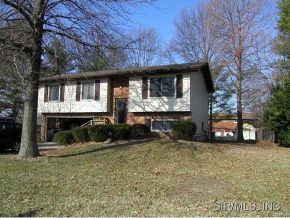 33 Belair Ct, Maryville, IL 62062 - photo 1