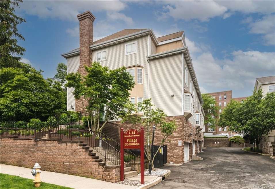 10 Soundview St unit 10, Port Chester, NY 10573 - photo 1