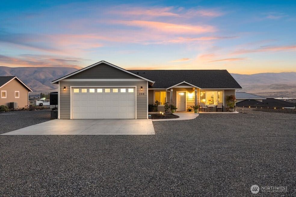 Pending $635,000 • Co-Listing Agent