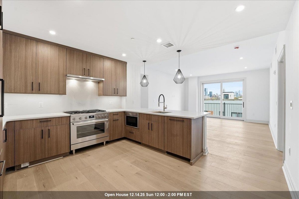 921 Madison St unit 605, Hoboken, NJ 07030 - photo 1