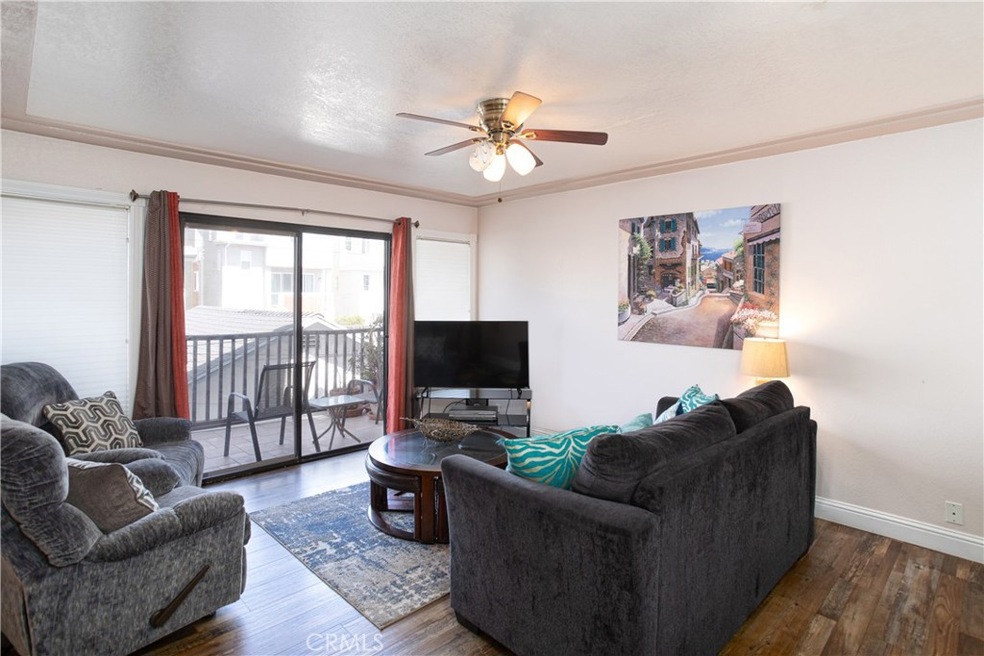 Sold $800,000 • Co-Listing Agent