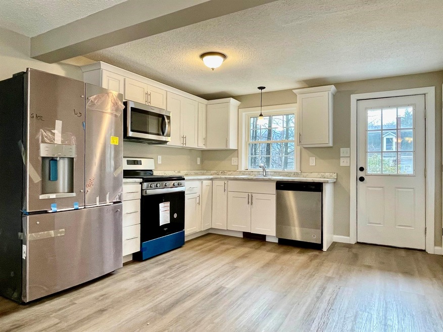 17 Lake St, Concord, NH 03301 - photo 1