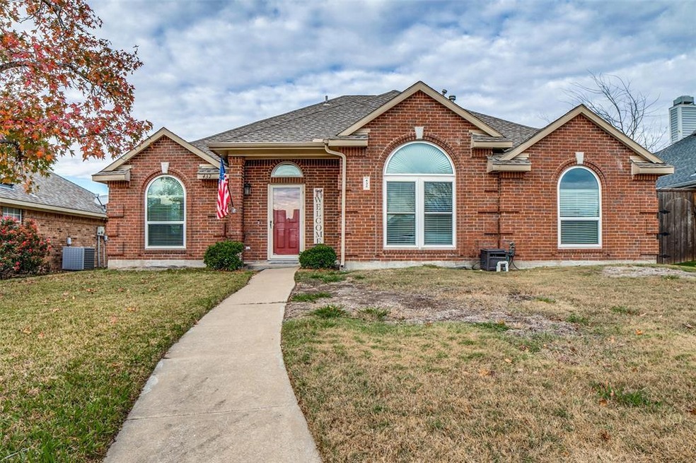 432 Fleming St, Wylie, TX 75098 - photo 1