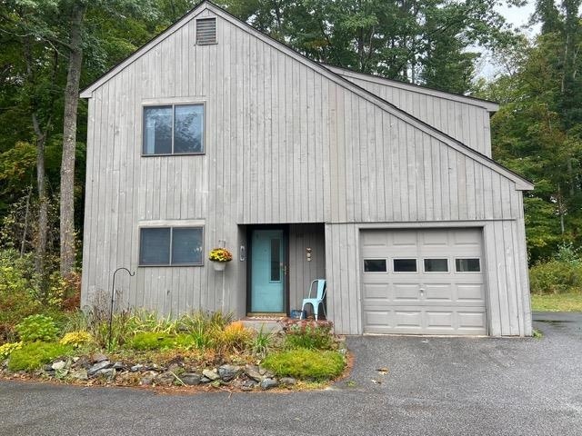 111 Coburn Ave unit 110, Nashua, NH 03063 - photo 1