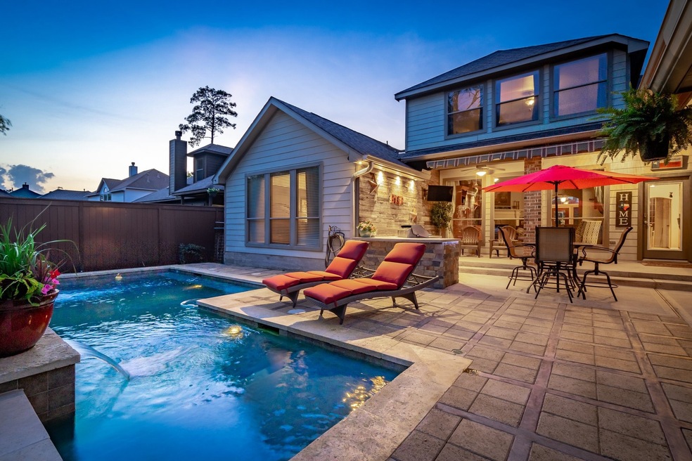 526 Oak Ridge Grove Cir, Spring, TX 77386 - photo 1