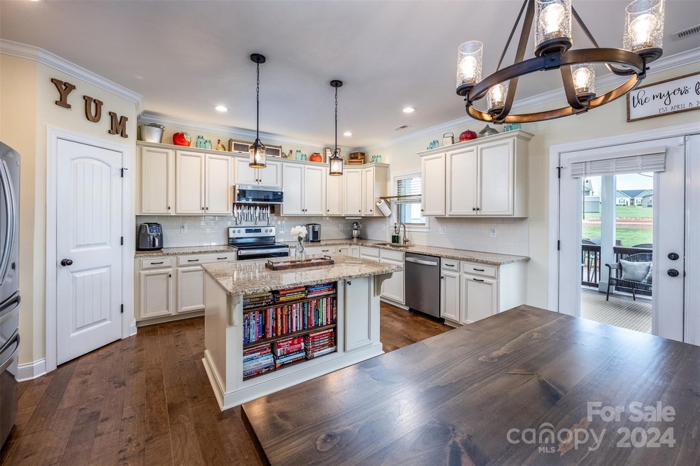 Sold $470,000 • Co-Listing Agent