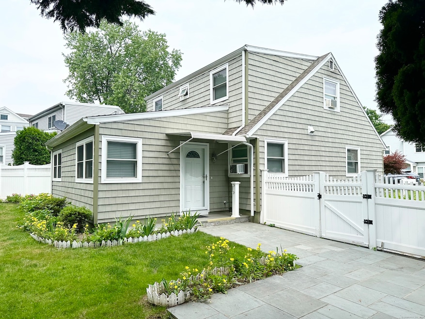 18 Albin Rd, Stamford, CT 06902 - photo 1